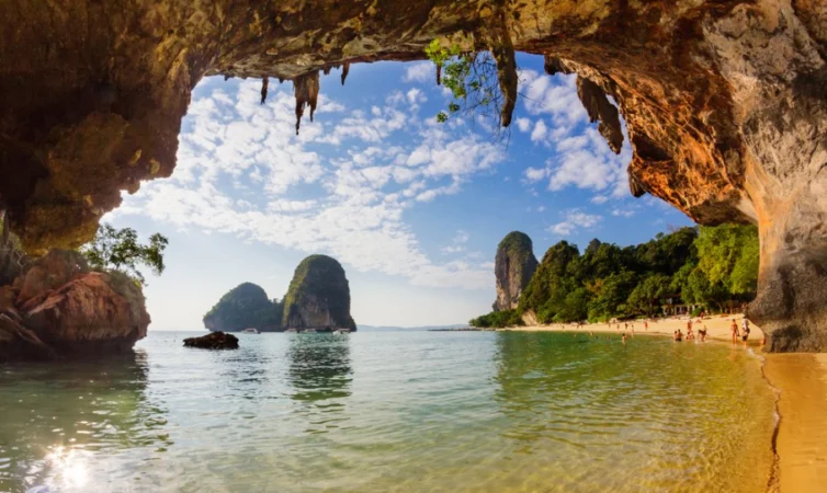 Phra Nang Cave