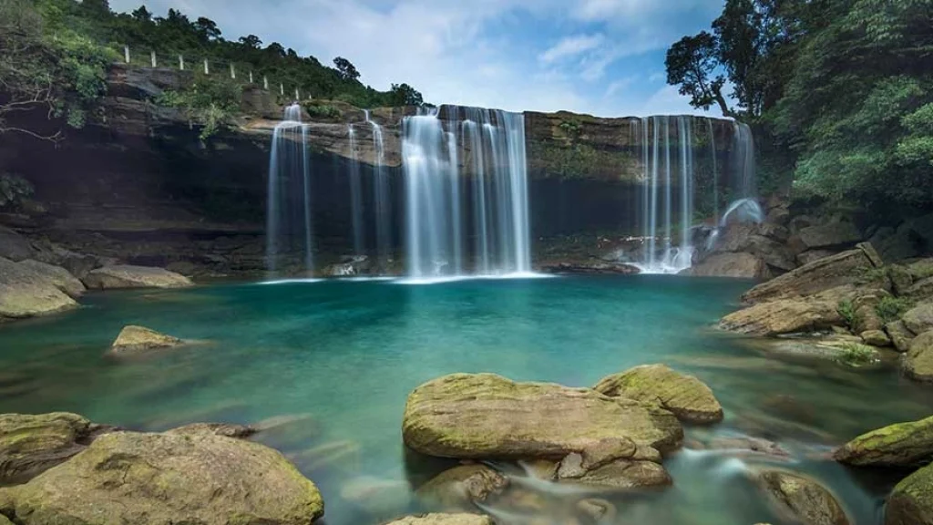 Krangsuri Waterfalls
